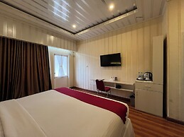 Grand Tamaro Hotel