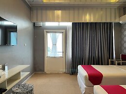 Grand Tamaro Hotel