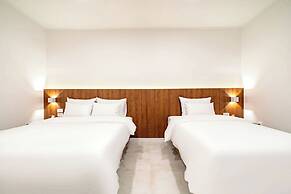 hotel77