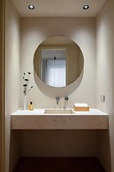 C10 Boutique Hotel