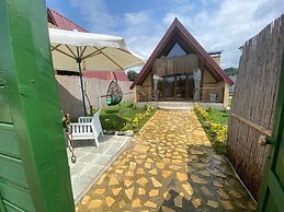 Tenora Suit Bungalov