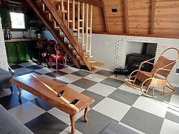 Tenora Suit Bungalov
