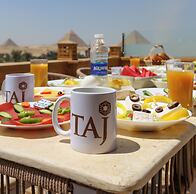 Taj pyramids view inn