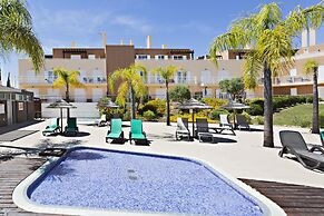 CG 12D - Pool - Cabanas Gardens