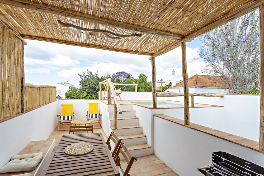 Casa dos Av s in Tavira