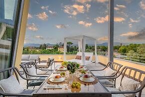 Luce Terrace Penthouse