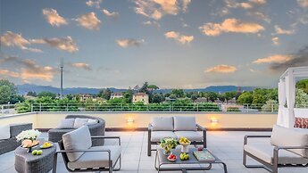 Luce Terrace Penthouse