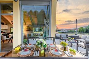 Luce Terrace Penthouse