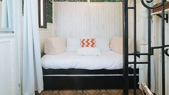 Nearest Hostel Pasay City By Reddoorz