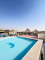 Elite Pyramids View Inn