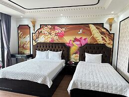 Golden Rose Premium Hotel