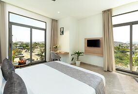 7 Rays Hotel
