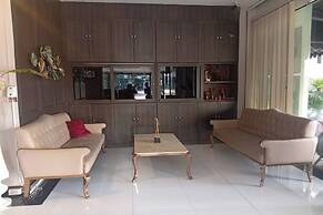 Golden Star Pattaya