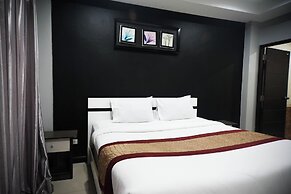 Golden Star Pattaya
