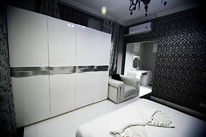 Golden Star Pattaya