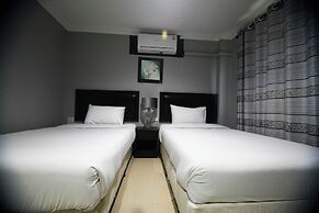 Golden Star Pattaya