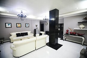 Golden Star Pattaya