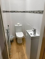 City Centre Duplex Sleeps 4 H55