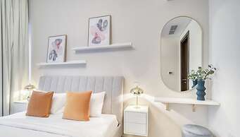 Contemporary One Bedroom with Chic Design