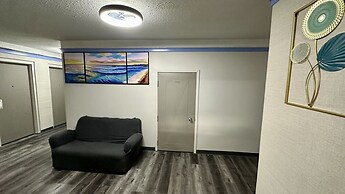Town Centre Inn - Parry Sound