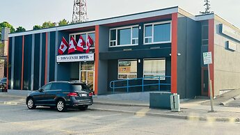 Town Centre Inn - Parry Sound