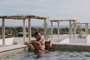 CASA BLANCO MADERA (ADULTS ONLY)