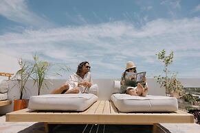 CASA BLANCO MADERA (ADULTS ONLY)