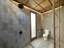 BoBos Echo