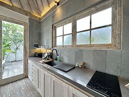 BoBos Echo