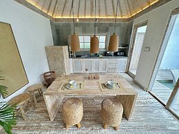 BoBos Echo