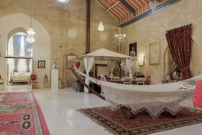 Artisan Hall Stunning Grandeur Cotswolds