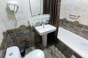 Hotel Iman