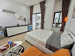 Corgi House Beachstay Da Nang
