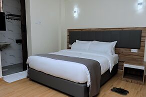 Canopy View Hotel