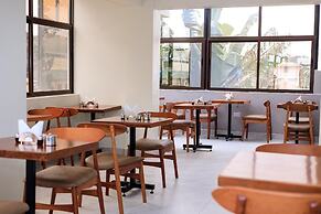 Canopy View Hotel
