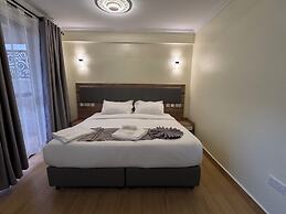 Canopy View Hotel