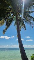 Avanti Surf & Stay