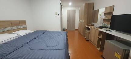 RATANASIRI HOTEL