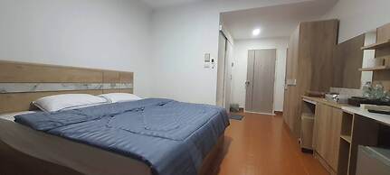 RATANASIRI HOTEL