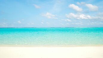 Hakuna Maldives