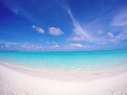 Hakuna Maldives