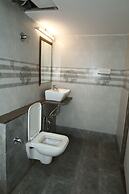 Hotel Dev Palace Ahmedabad
