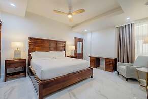 Royal Kahal Beach Resort
