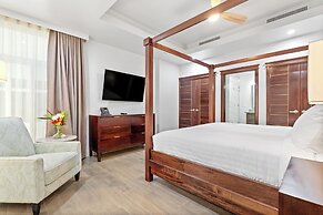 Royal Kahal Beach Resort