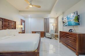 Royal Kahal Beach Resort
