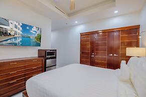 Royal Kahal Beach Resort