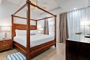 Royal Kahal Beach Resort