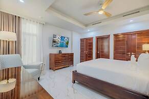 Royal Kahal Beach Resort