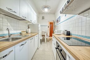 Tullia relax home 650m from the sea