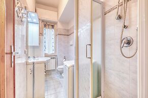 Tullia relax home 650m from the sea